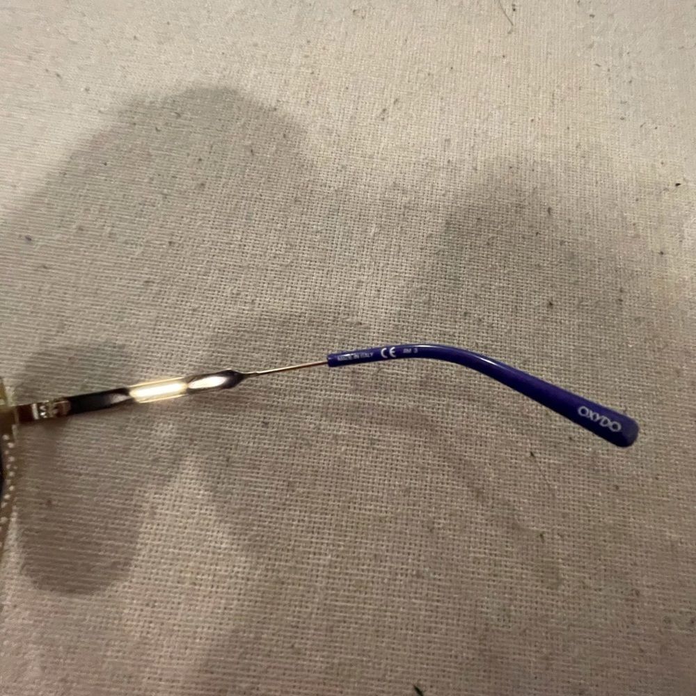 Oxydo Cat Eye Sunglasses - Picture 15 of 17